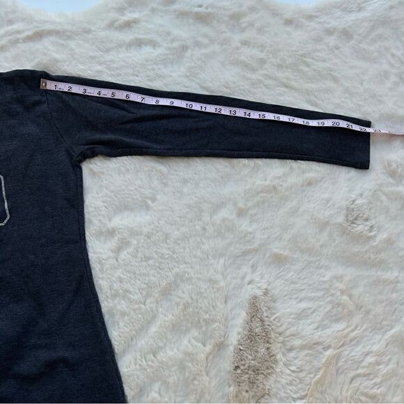 NFL New England Patriots Pro Line Long Sleeve Glitter Logo Tee Women’s M - Picture 11 of 12